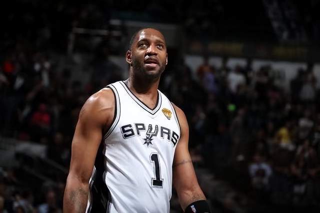 库里31分詹姆斯40+8+9 勇士力克湖人回西部第9